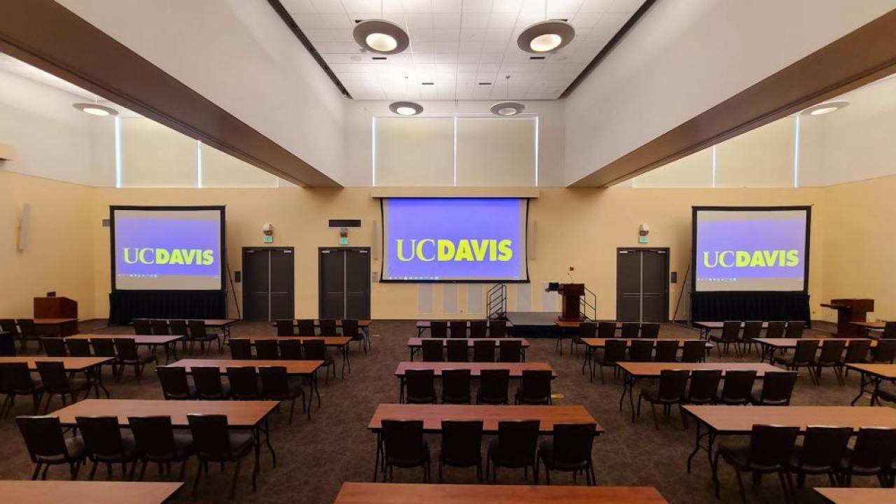 conference-center-ballroom-south-facing